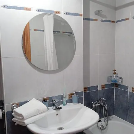 Apartment Bpirineos-parque Tilos 4 *